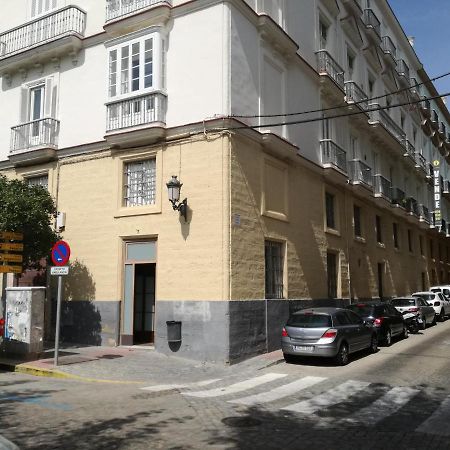 Апартаменты Centro Historico Con Parking Кадис Экстерьер фото