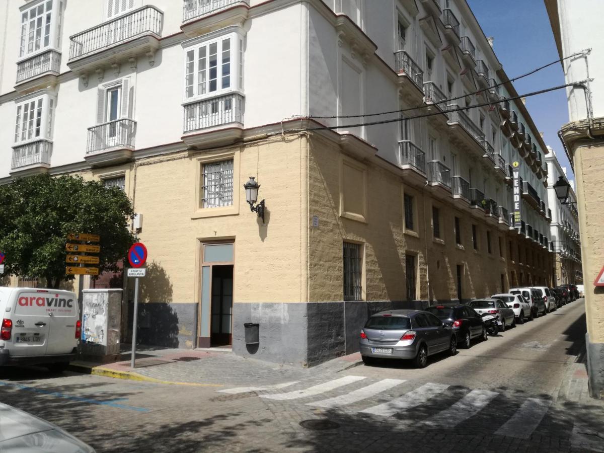 Апартаменты Centro Historico Con Parking Кадис Экстерьер фото
